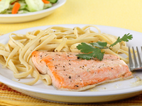 Тушеное филе лосося