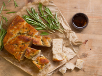 Фокачча с розмарином