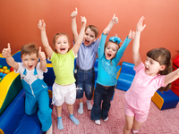 1 сентября в детском саду: веселые игры для детей