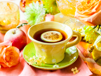 Как украсить стол осенними цветами: ТОП-10 идей