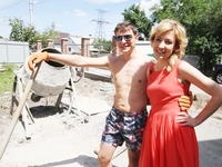 Дом Олега Ляшко: Сплошная стройка и настоящие вилы