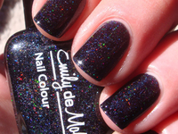 Двухсторонний маникюр с блестками: Мастер-класс