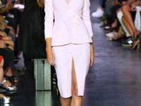 Нежная сексуальность: Altuzarra представил свою коллекцию в Нью-Йорке