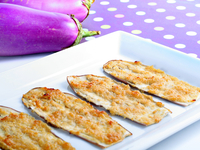 Запеченные баклажаны с сыром и чесноком