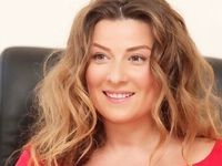 Beauty-образ дня: Жанна Бадоева