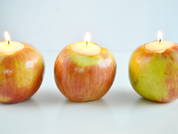 Осенние поделки: Подсвечник из яблока