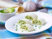 Рулет из лаваша: ТОП-5 простых рецептов