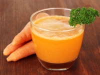 Витаминные напитки из моркови: Три вкусные идеи