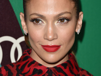 Beauty-образ дня: Дженнифер Лопес