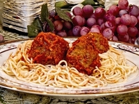 Спагетти с мясными шариками от Марты Стюарт