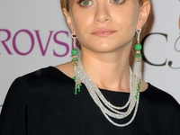 Beauty-образ дня: Эшли Олсен