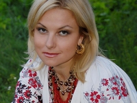 Мария Бурмака презентовала песню о войне Поцілуй мене на прощання