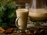 Горячие молочные коктейли: Три вкусные идеи