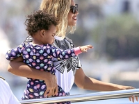 Звезды, которые выкладывают семейные фото в Instagram