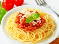 Паста с соусом болоньезе: Три вкусные идеи