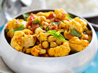 Постное рагу из цветной капусты