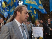 Депутат Игорь Мирошниченко оскорбил певицу Ани Лорак