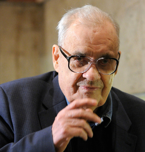 Эльдара Рязанова частично парализовало