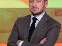 Новогодние рецепты от звезд: Алексей Суханов и его рецепт утки