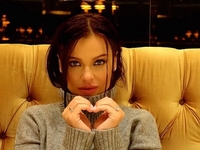 Беременная экс-солистка группы Serebro впервые показала животик