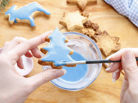 Как приготовить новогодние пряники с глазурью