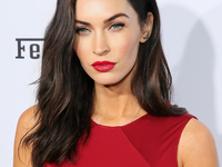 Макияж на Новый год: Идеи от звезд