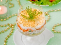 Салат-коктейль на Новый год: ТОП-5 рецептов