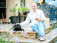 Продюсер Алексей Гончаренко показал фото дочери