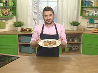 Новогодние рецепты от звезд: Алексей Суханов и его полезные конфеты