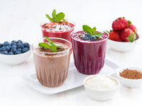 Как приготовить смузи: Три идеи для завтрака