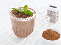 Смузи с бананом и шоколадом