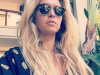 Ани Лорак, Вера Брежнева и Аня Седокова в бикини: Пляжная мода от звезд