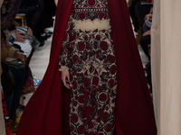 Дизайнеры Valentino вдохновились украинскими вышиванками