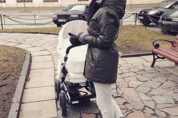 instagram.com/mashaefrosinina