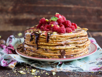 Рецепты блинов на кефире с кипятком: Три идеи к Масленице