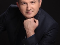Юрий Горбунов снова вышел на театральную сцену