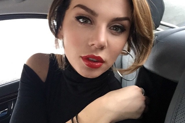 instagram.com/annasedokova