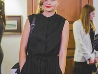 How to: Модная прическа с косами, как у Даши Коломиец