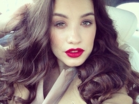 День рождения Виктории Дайнеко: Beauty-образы именинницы из Instagram