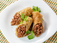 Масленица 2015: Рецепт блинов с мясом и яйцом