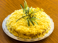 Рецепты на 8 марта: как приготовить торт Мимоза