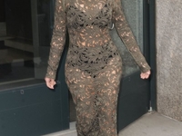 Битва откровенных платьев: Ким Кардашян против Эшли Грин