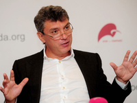 Борис Немцов убит: Звезды прокомментировали смерть политика