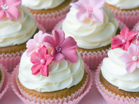 Рецепты на 8 Марта: капкейки с цветами