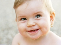 Танец младенца: Милое видео