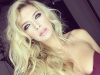 Фитнес-фото дня: Вера Брежнева