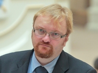 Милонов назвал участие России в Евровидении 2015 "выстрелом в спину"