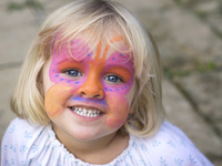 День смеха в детском саду: Веселый аквагрим