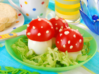 Детская Пасха: Грибочки из яиц