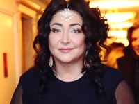 Лолита Милявская пригласила Обаму на День Победы